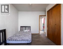 5203 56 Avenue, Taber, AB T1G1L6 Photo 12