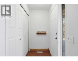 3pc Bathroom - 3 Glenport Road, Cochrane, AB T4C1G8 Photo 8