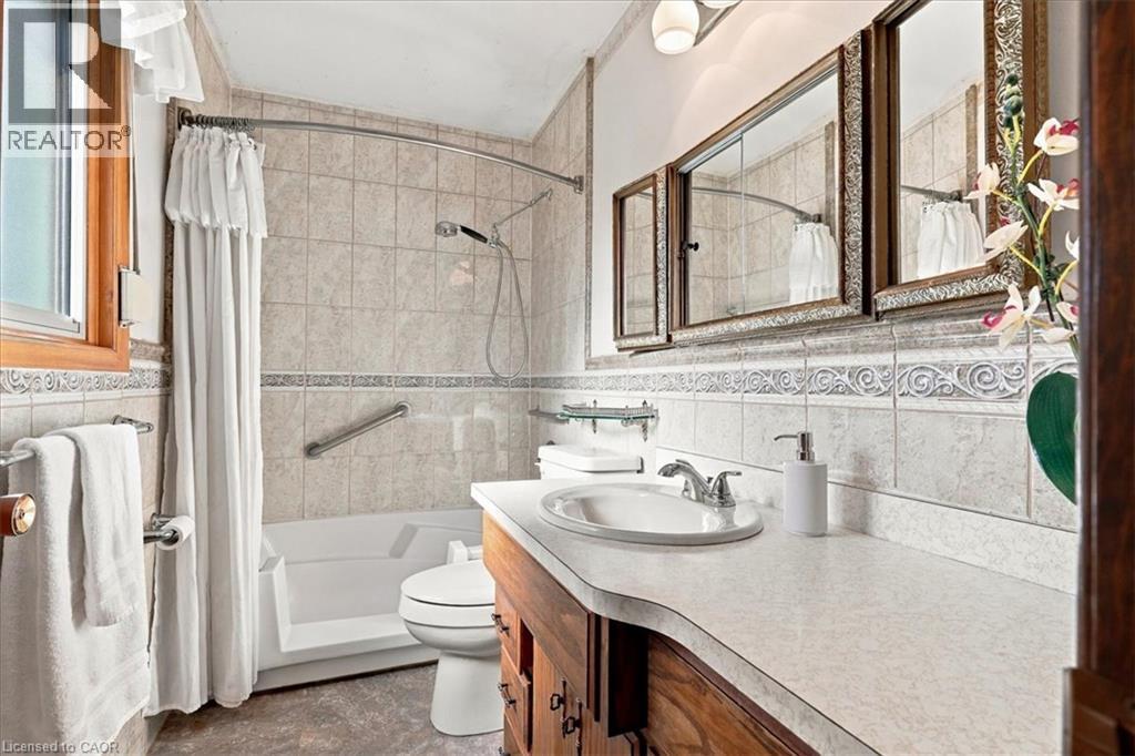 207 ELLIOTT Street - 27