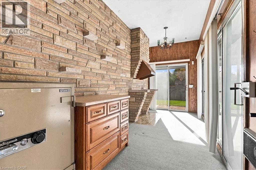 207 ELLIOTT Street - 29
