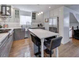 Primary Bedroom - 1042 17a Street Ne, Calgary, AB T2E4V3 Photo 8