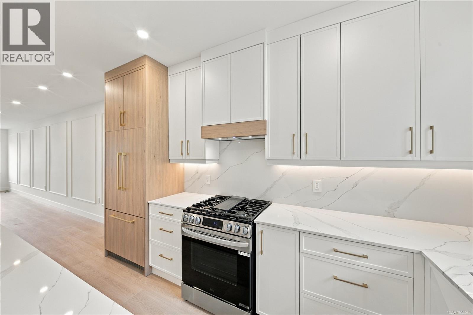  817 BLACKBIRD Place, Langford