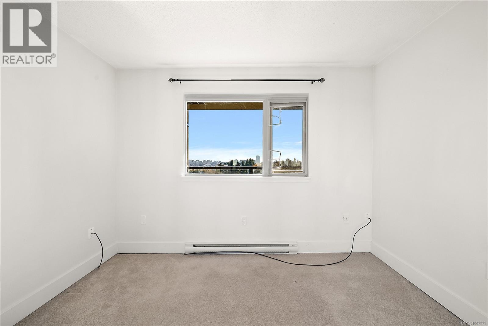 802 105 Gorge Road East, Victoria