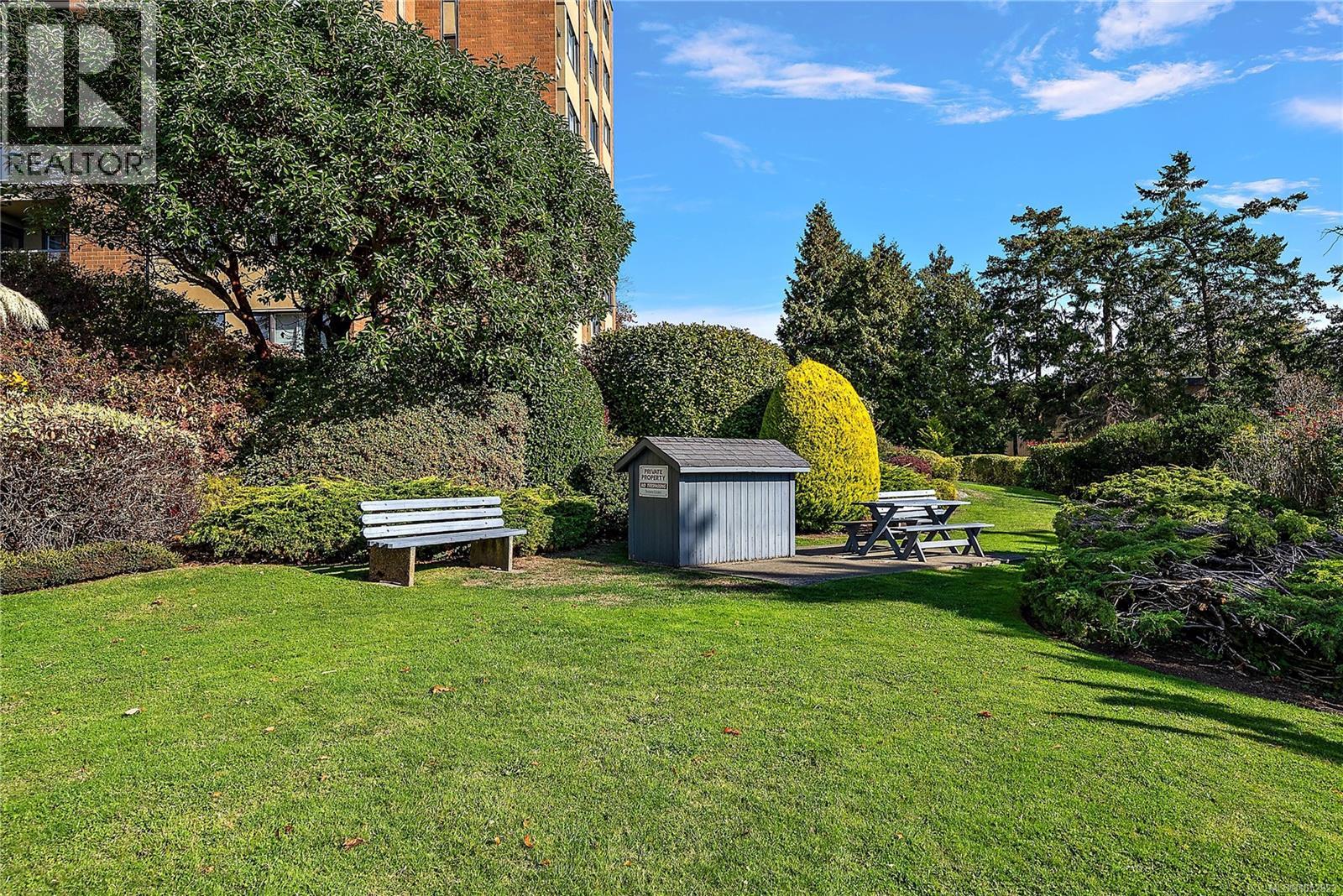 802 105 Gorge Road East, Victoria