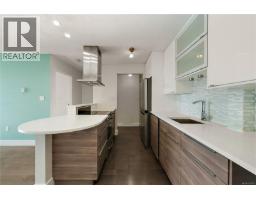 802 105 Gorge Rd E, Victoria, BC V9A6Z3 Photo 14