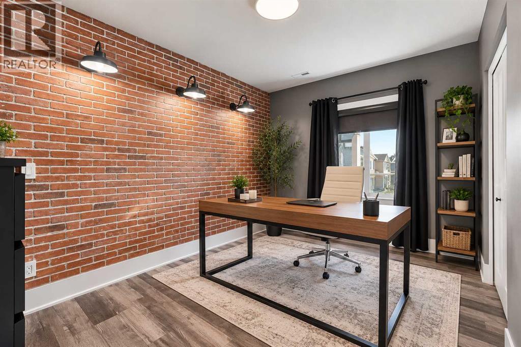 Listing photo – 72 Darling Crescent, Red Deer