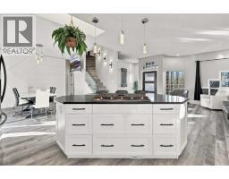 Family room - 72 Darling Crescent, Red Deer, AB T4R2W3 Photo 9