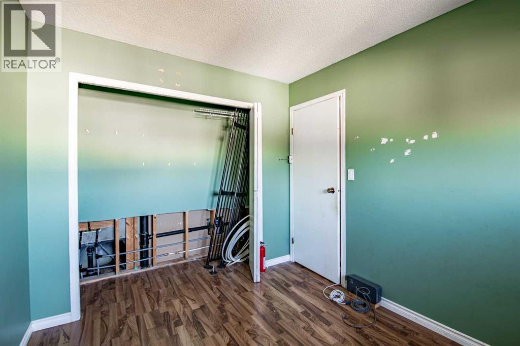 Listing photo – 6 Ellenwood Drive, Red Deer