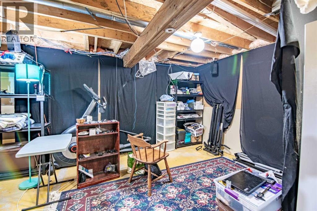Listing photo – 6 Ellenwood Drive, Red Deer