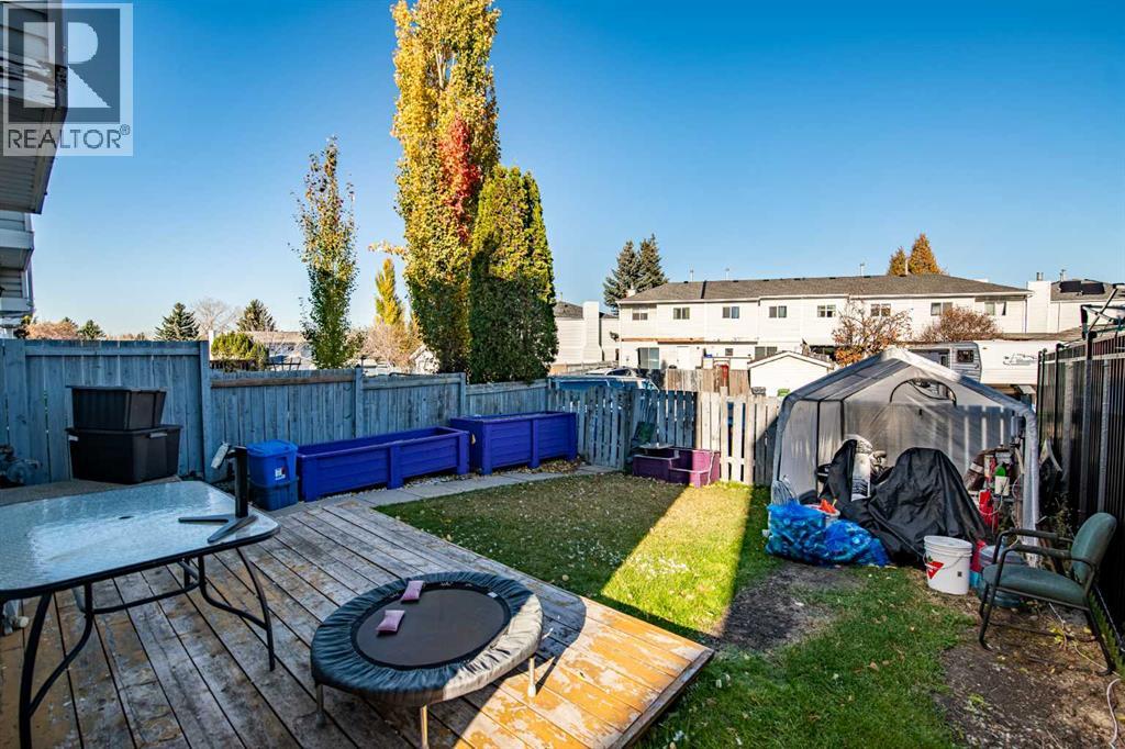 Listing photo – 6 Ellenwood Drive, Red Deer