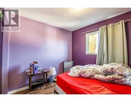 6 Ellenwood Drive, Red Deer, AB T4R2E3 Photo 16