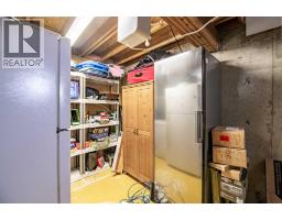 6 Ellenwood Drive, Red Deer, AB T4R2E3 Photo 19