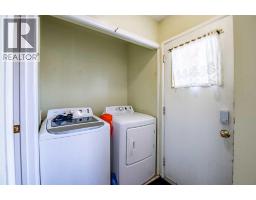 6 Ellenwood Drive, Red Deer, AB T4R2E3 Photo 31