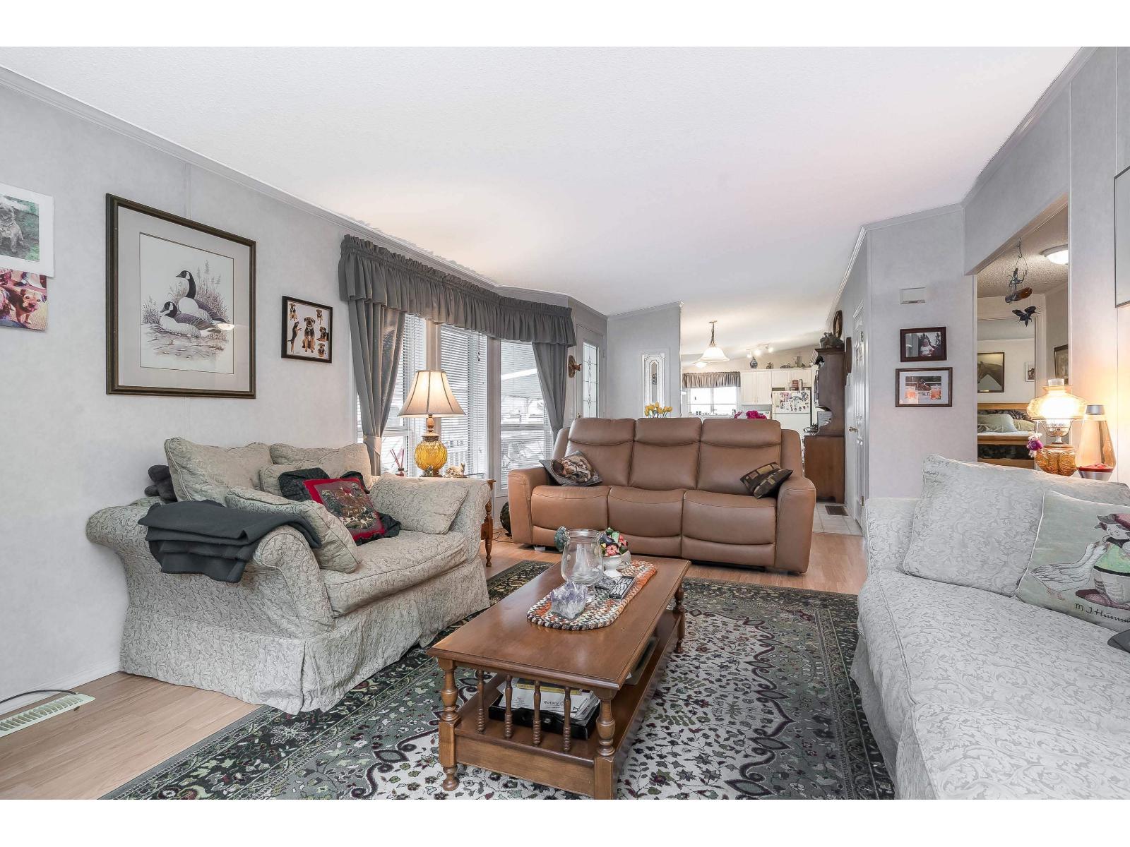 Photo of 239 27111 0 AVENUE 7