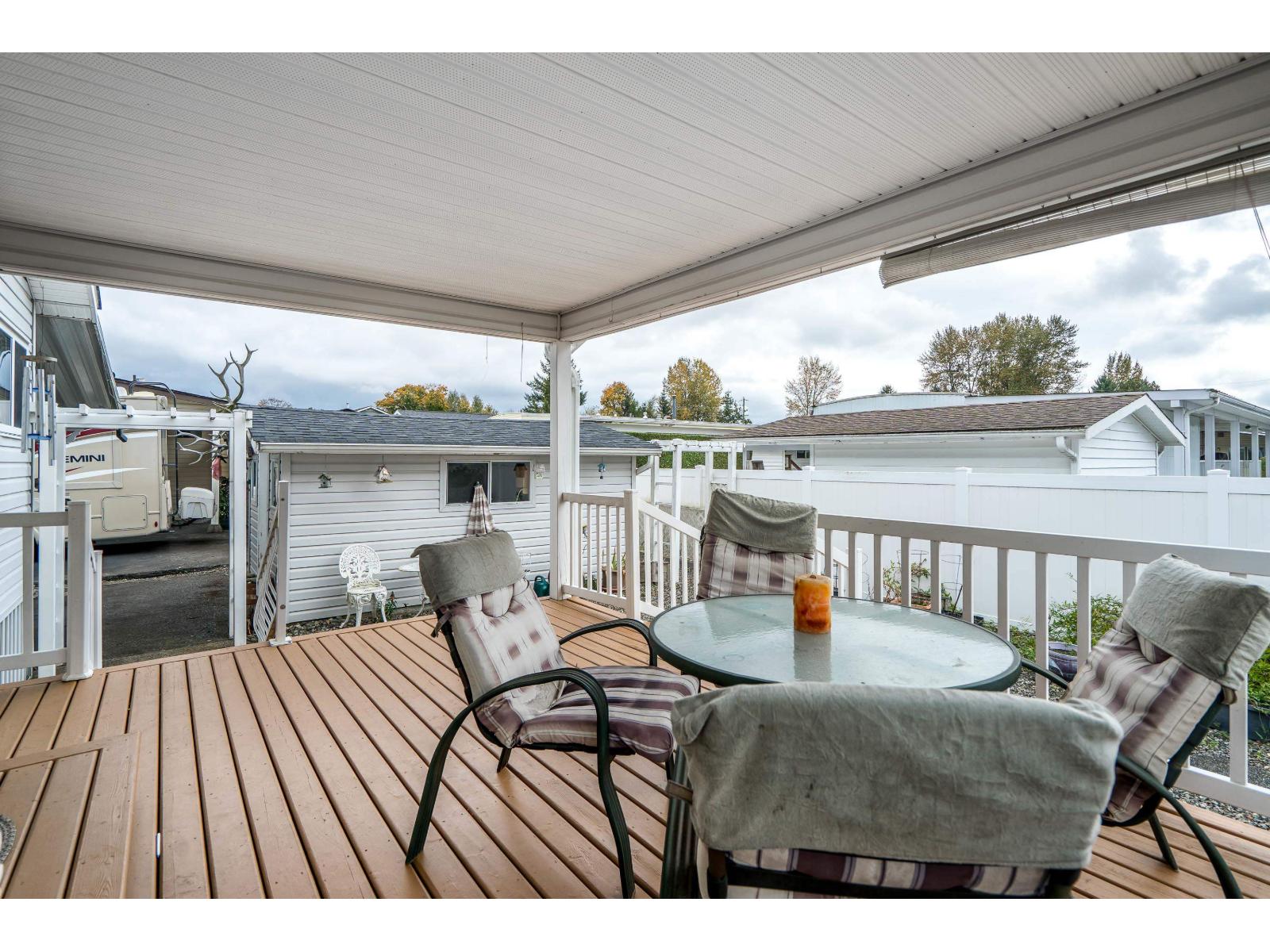 Photo of 239 27111 0 AVENUE 23