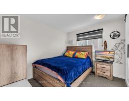 11 Chiddington Gate, London South, ON N6C5K9 Photo 13
