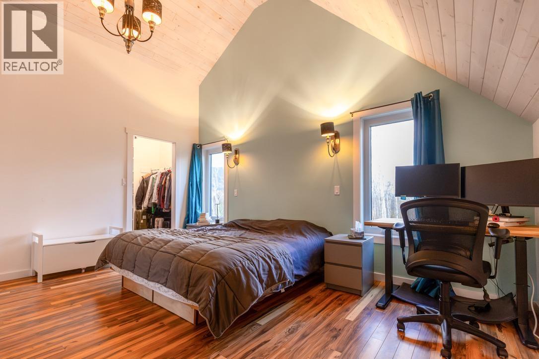 2536 FORD ROAD, Smithers - Image 1