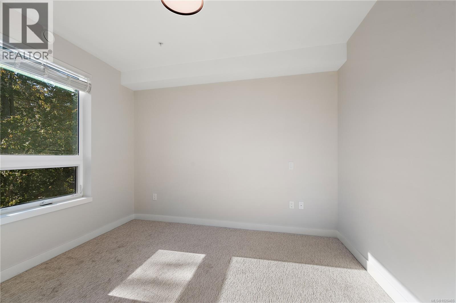 409 2881 Leigh Rd, Langford - Image 1