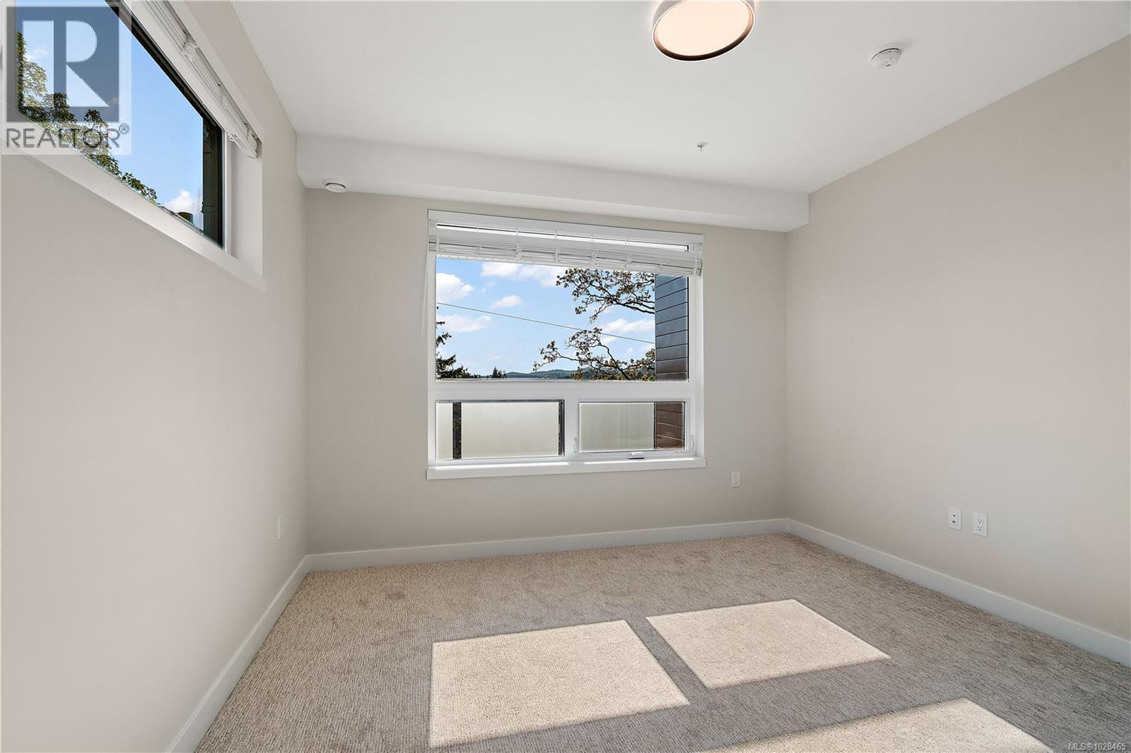 409 2881 Leigh Rd, Langford - Image 1