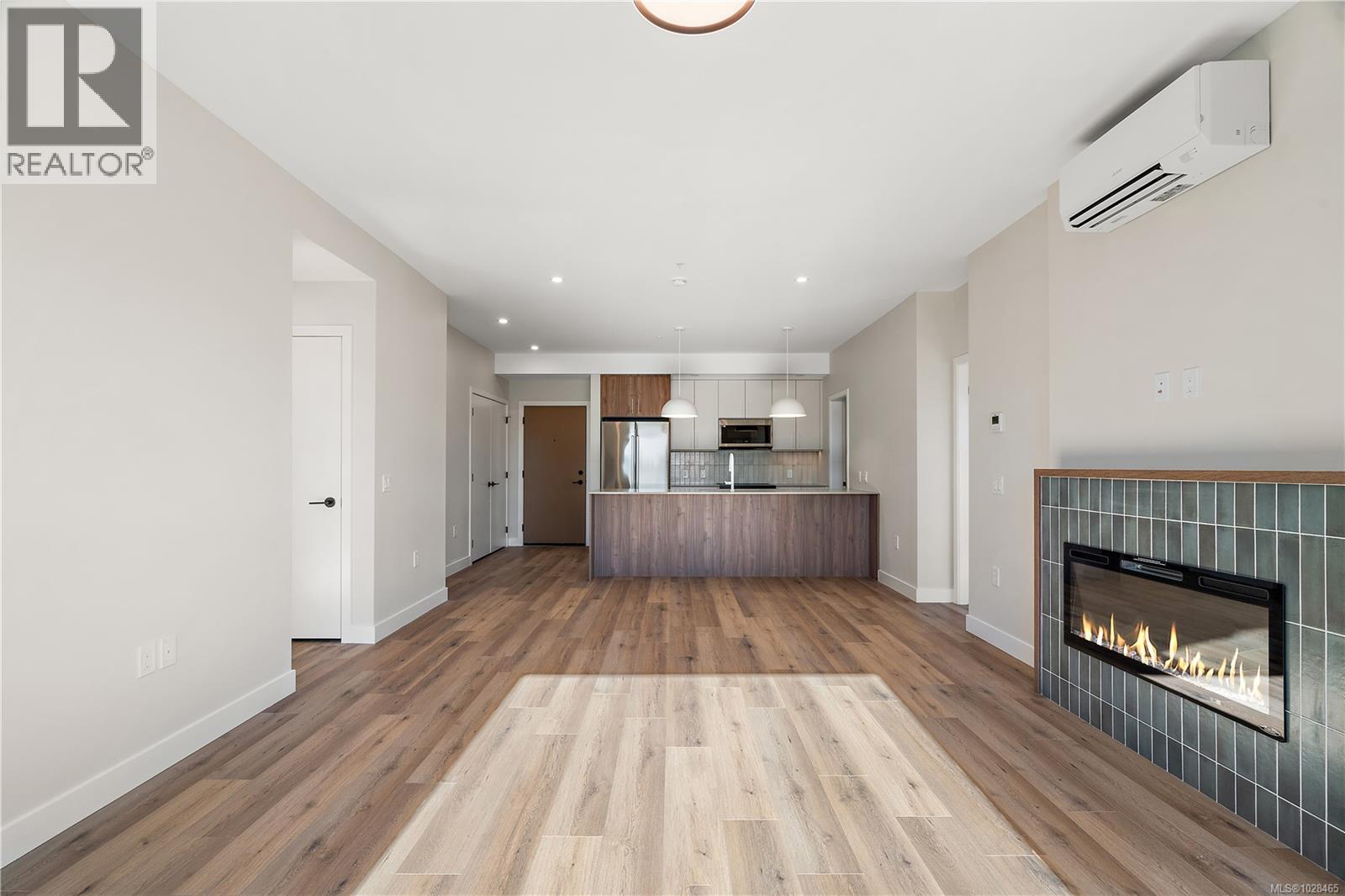 409 2881 Leigh Rd, Langford - Image 1