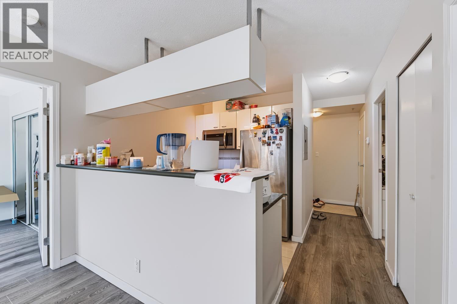 806 1367 ALBERNI STREET, Vancouver - Image 1