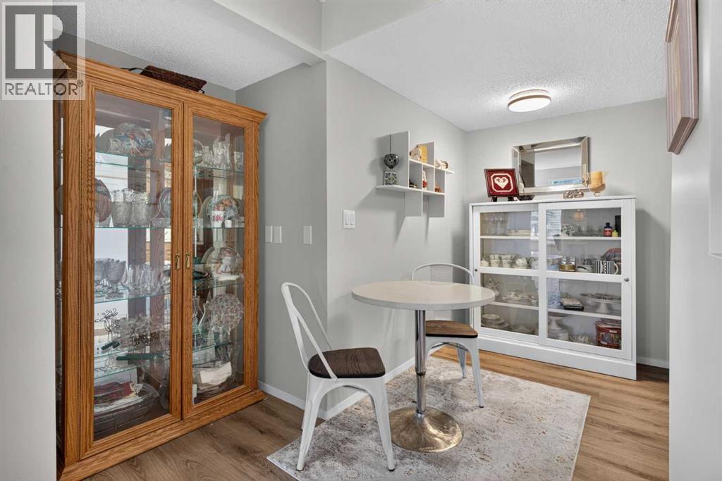 116, 2425 90 Avenue SW photo 21