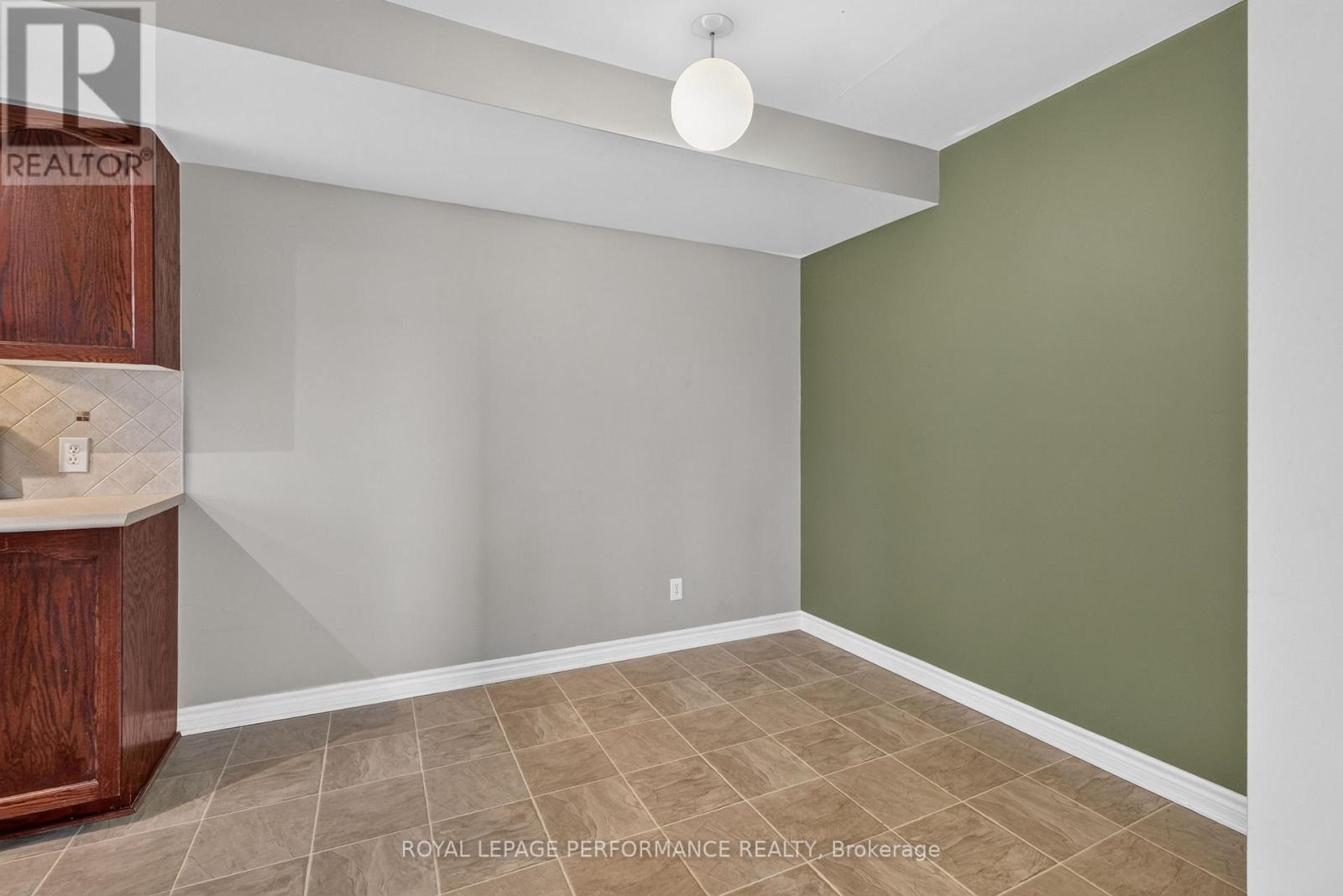1602 Locksley Lane