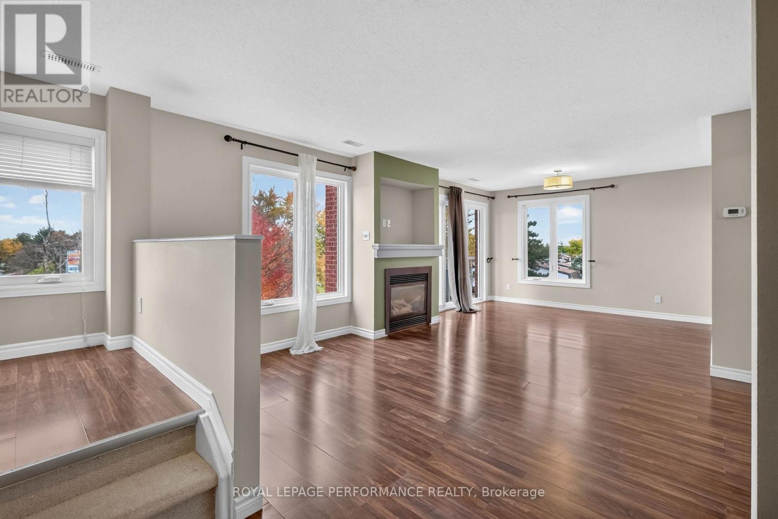 1602 Locksley Lane
