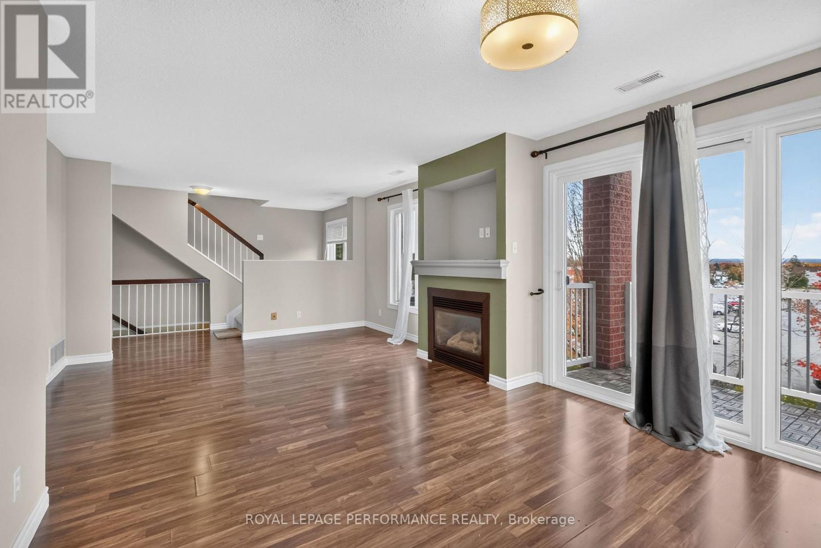 1602 Locksley Lane