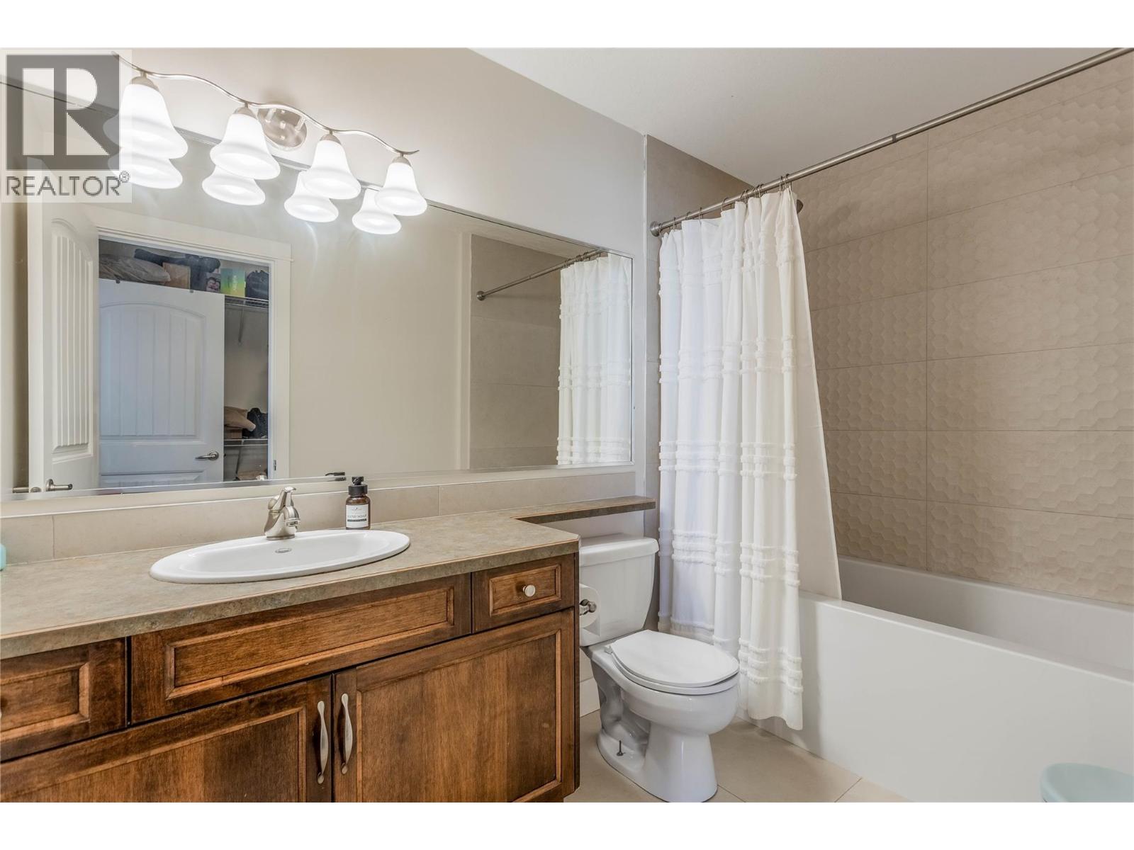 27 218 Glen Park Drive, Kelowna