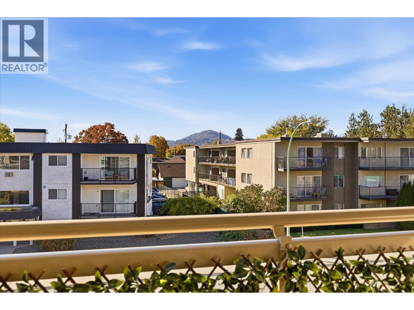 210 1965 Pandosy Street, Kelowna