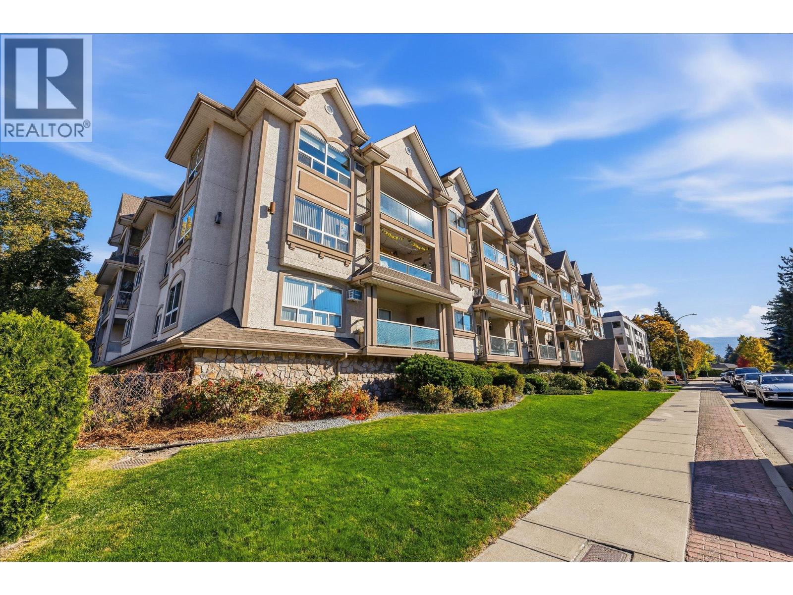 210 1965 Pandosy Street, Kelowna