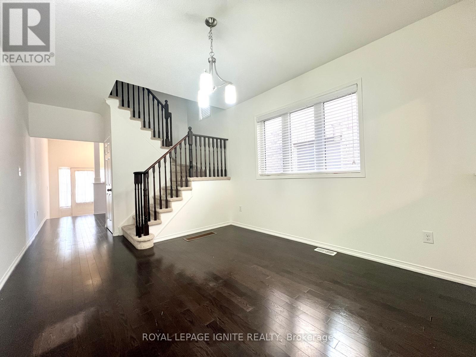 33 Ainsbury Avenue, Ajax, ON photo 17