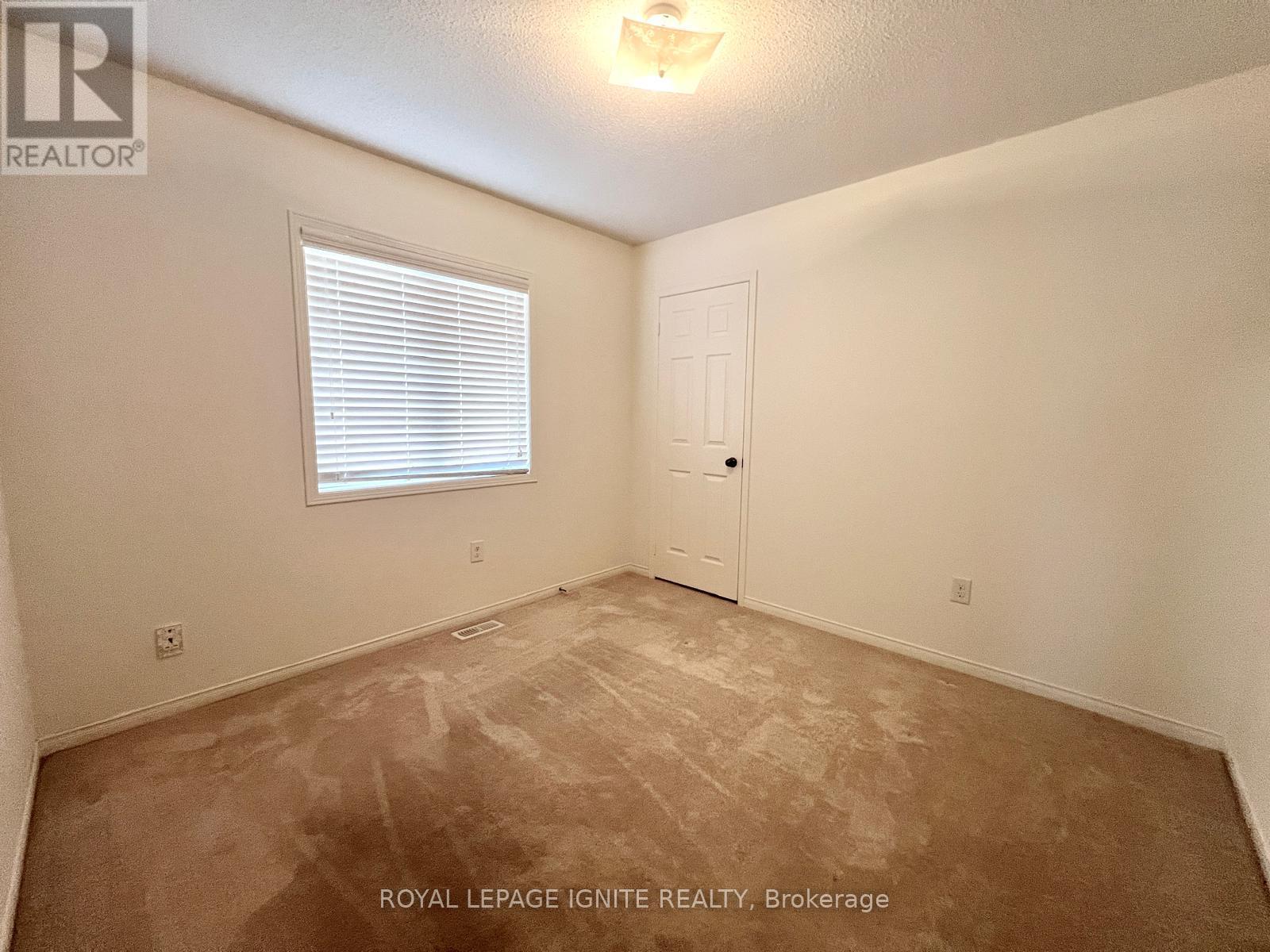 33 Ainsbury Avenue, Ajax, ON photo 25