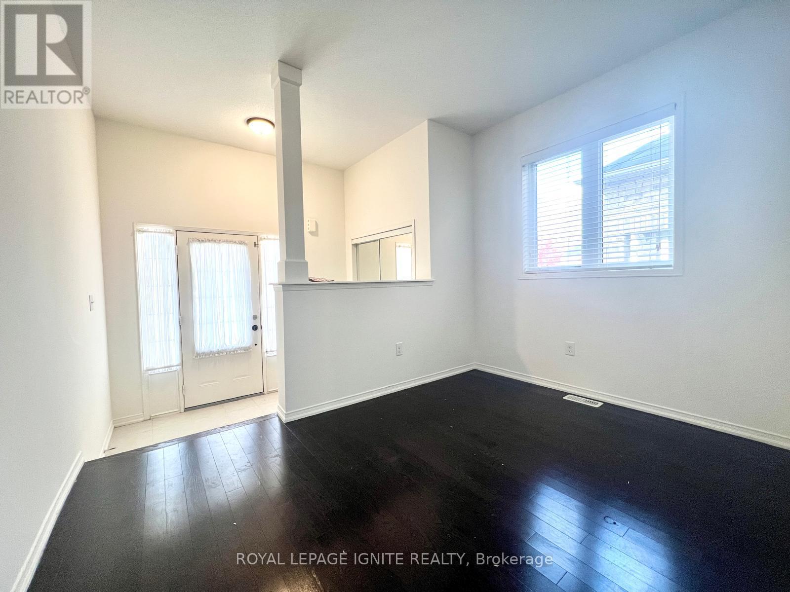 33 Ainsbury Avenue, Ajax, ON photo 4