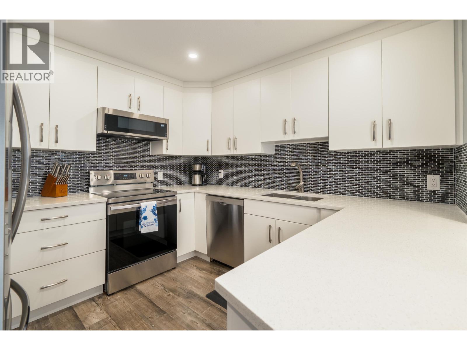 16 12120 189A STREET, Pitt Meadows - Image 1