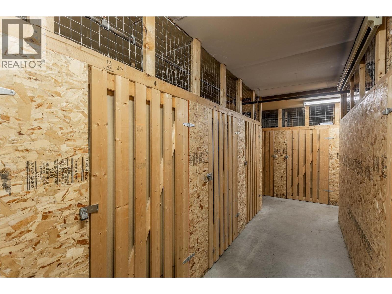 202 180 Hollywood Road North, Kelowna