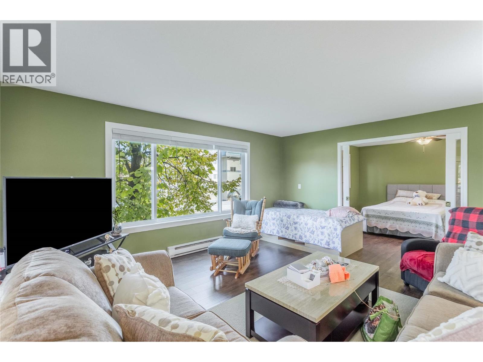 202 180 Hollywood Road North, Kelowna