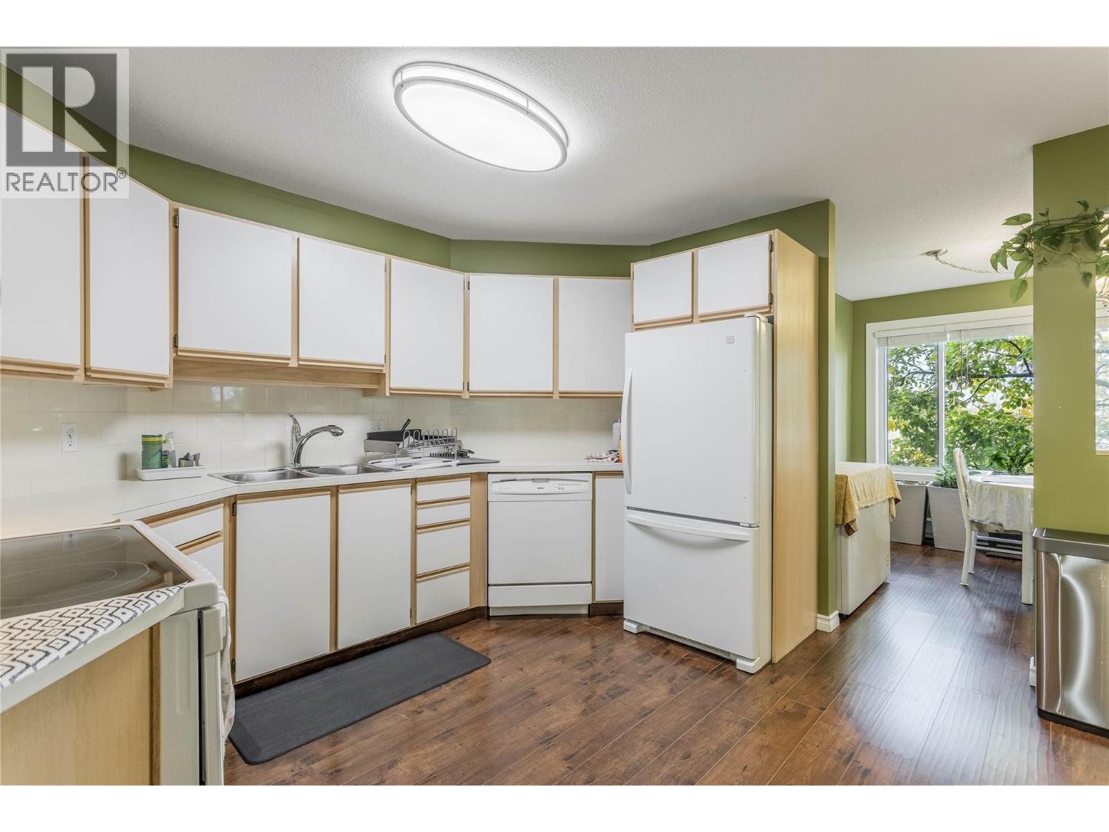 202 180 Hollywood Road North, Kelowna