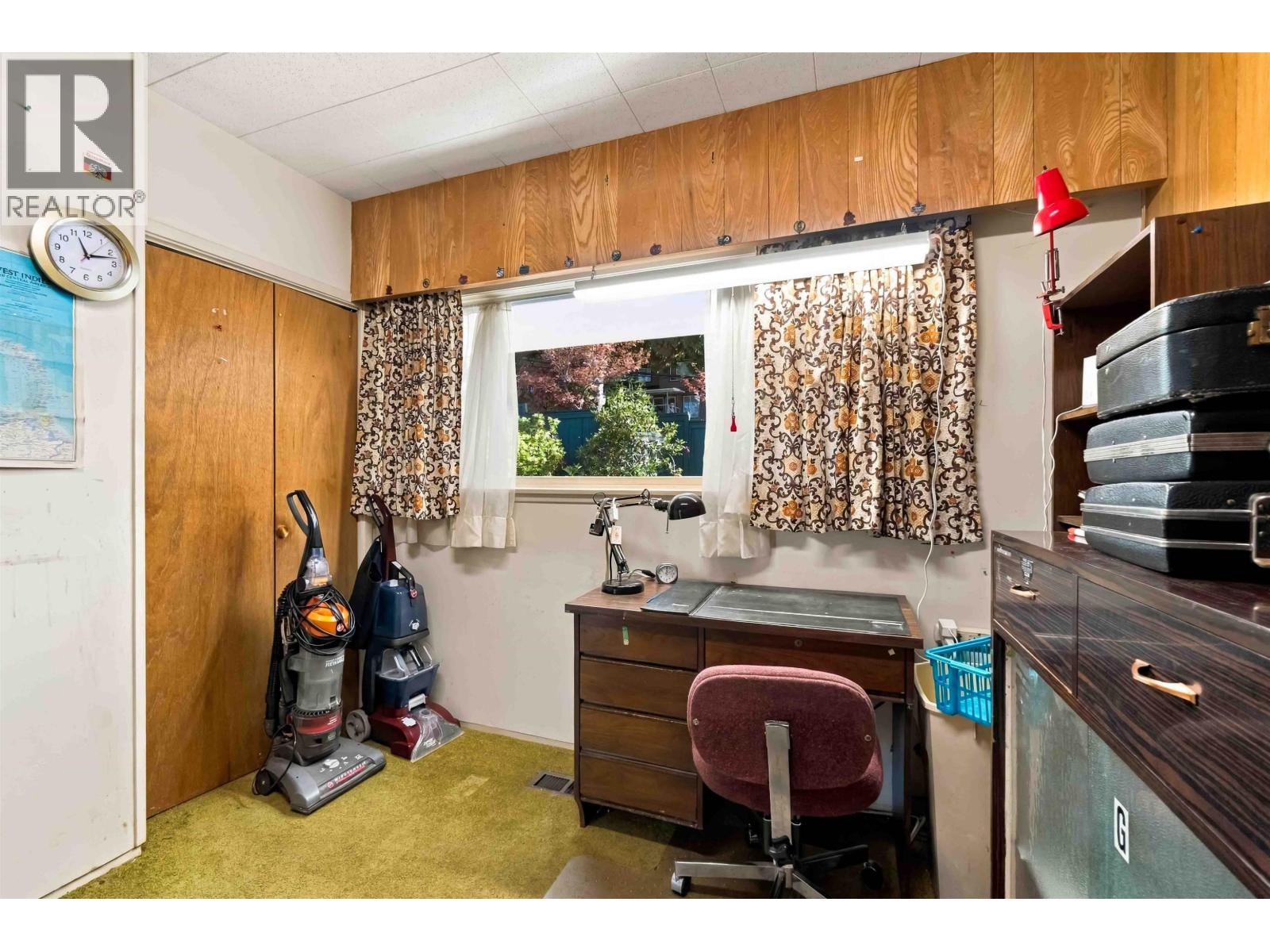 4243 DELBROOK AVENUE, North Vancouver - Image 1