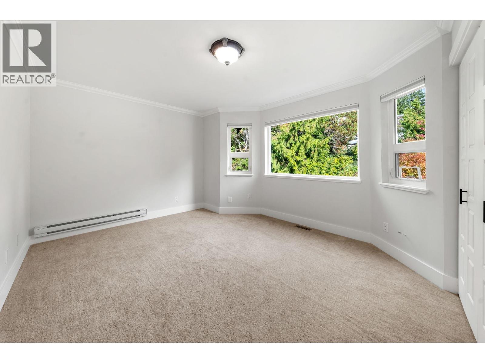40222 SKYLINE DRIVE, Squamish - Image 1