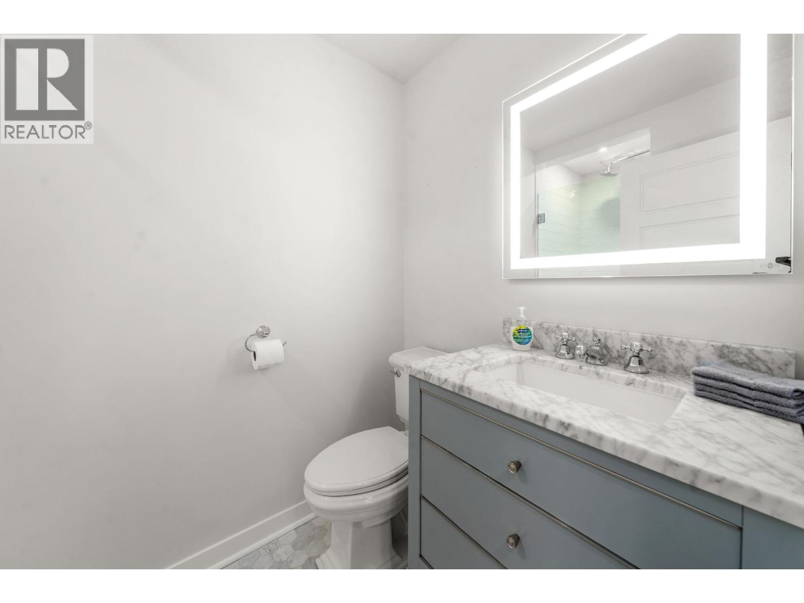 40222 SKYLINE DRIVE, Squamish - Image 1