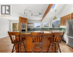 40222 Skyline Drive, Squamish, BC V0N3G0 Photo 12