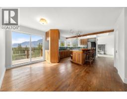 40222 Skyline Drive, Squamish, BC V0N3G0 Photo 15