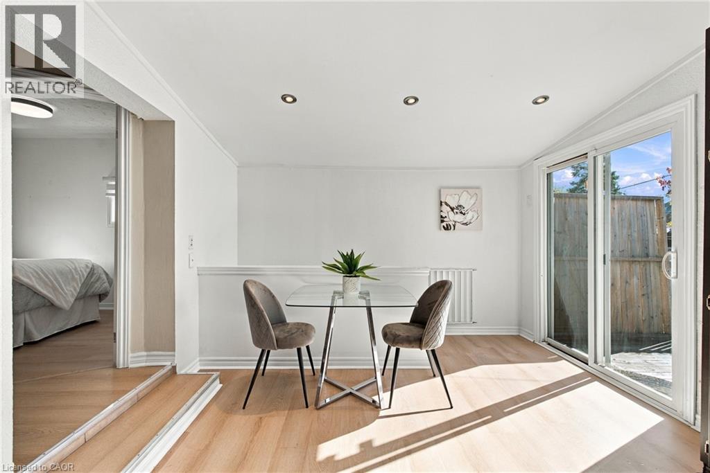 146 HOPE Avenue - 18