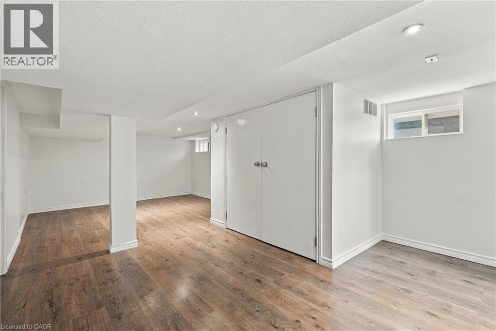 146 HOPE Avenue - 22