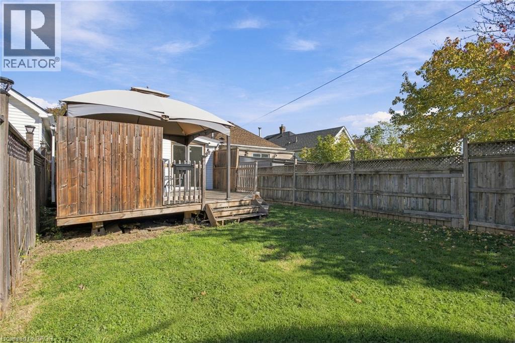 146 HOPE Avenue - 27
