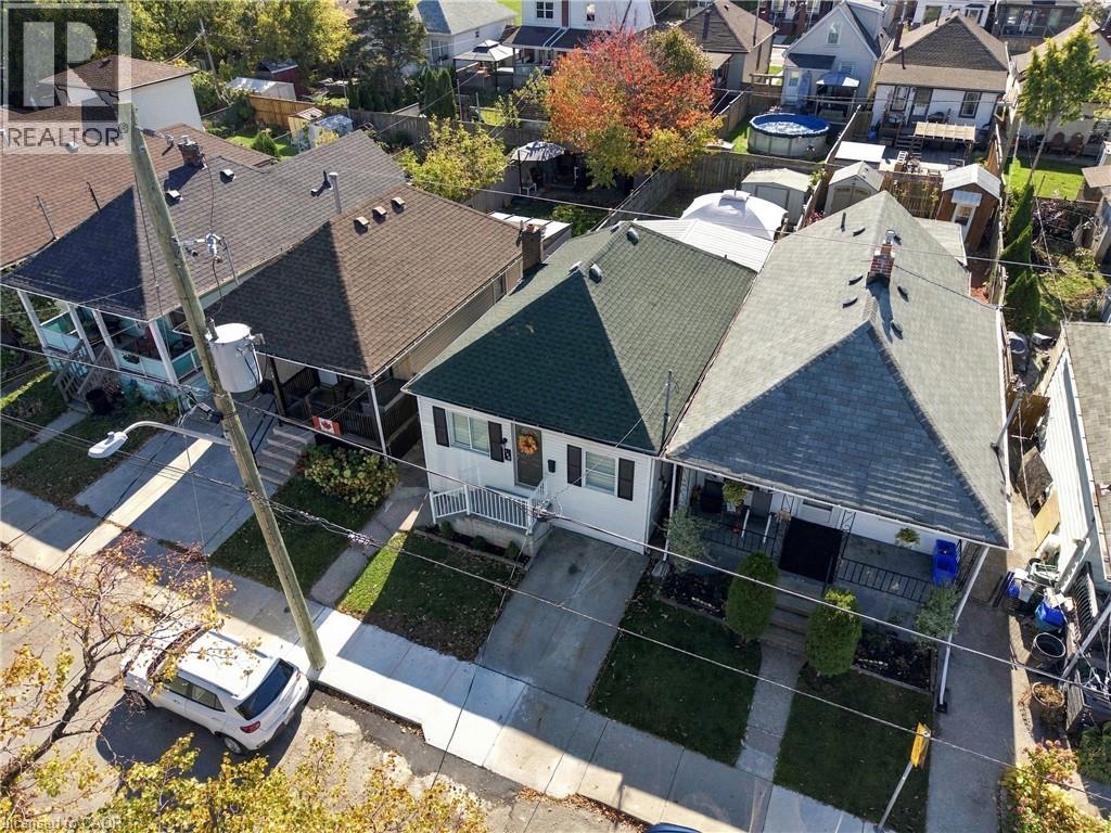 146 HOPE Avenue - 32