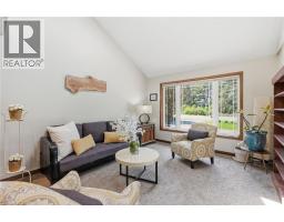 4pc Bathroom - 108 Highway 52, Flamborough, ON L0R1T0 Photo 7