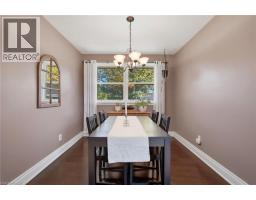 660 Wickens Avenue, Burlington, ON L7T3T2 Photo 11